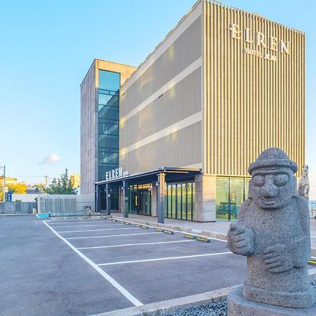 סאוגוויפו Elren Hotel Jeju מראה חיצוני תמונה